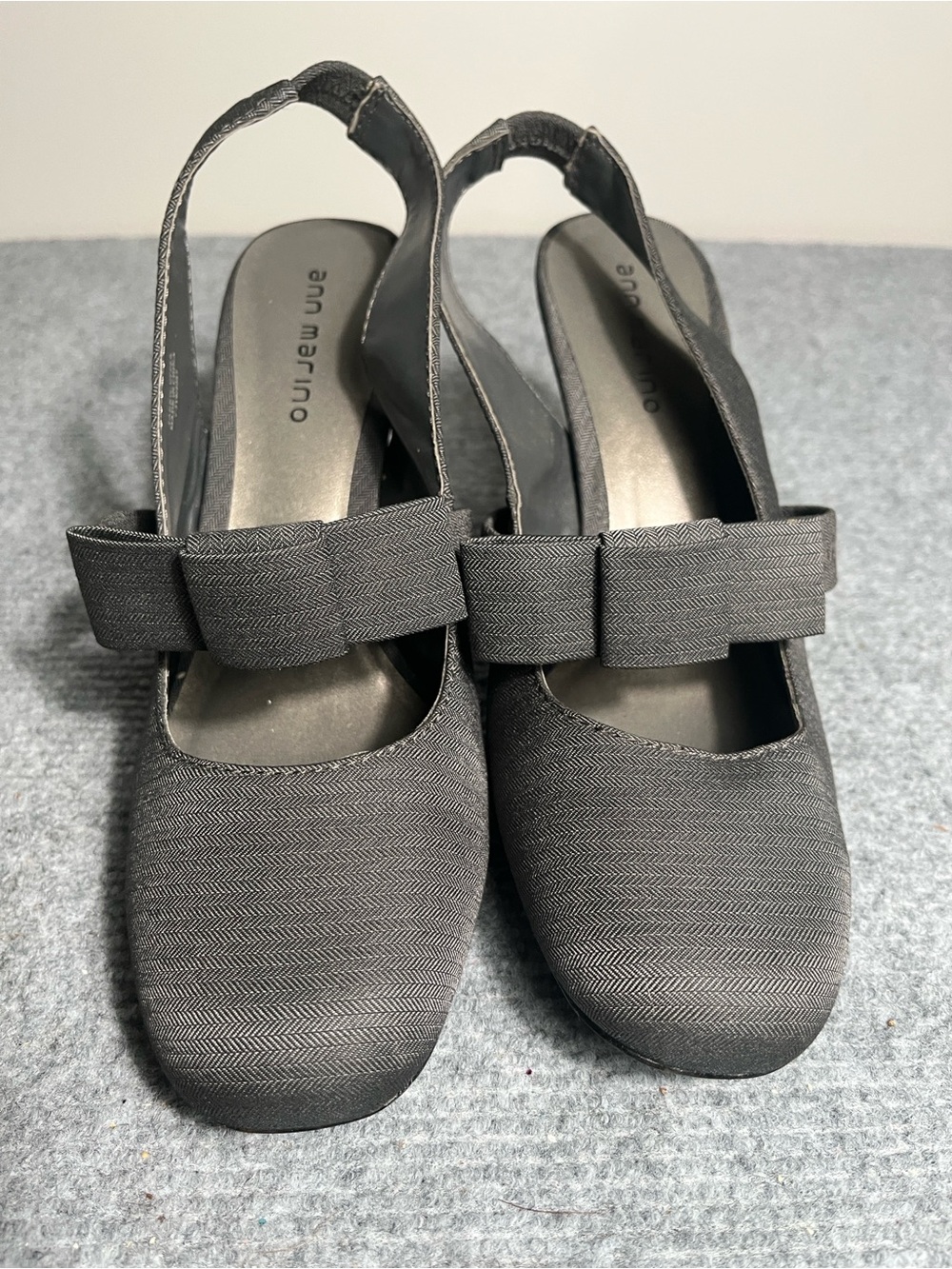 Ann Marino Gray Textured Bow Slingback Heels